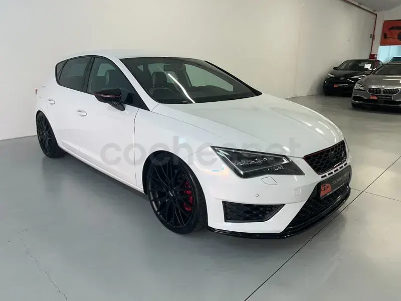 Usado Seat Leon CUPRA 265 CV (194 kW) 2015 Blanco Berlina