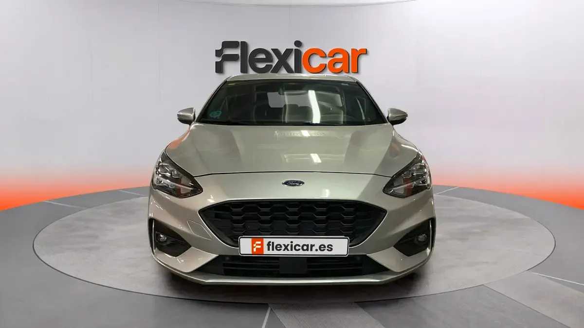 Usado Ford Focus ST-Line 125 CV (91 kW) 2020 Gris Berlina