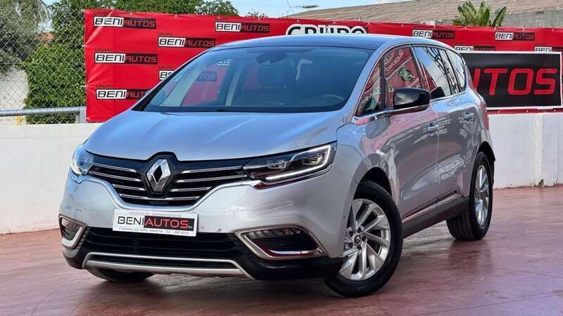 Usado Renault Espace Zen 160 CV (117 kW) 2015 Gris Monovolumen