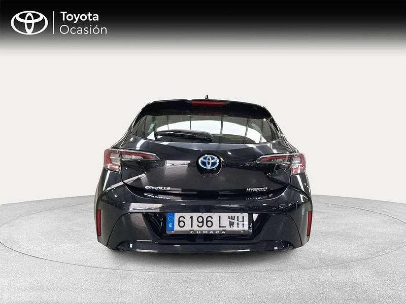 Usado Toyota Corolla Active 122 CV (89 kW) 2022 Negro Utilitario