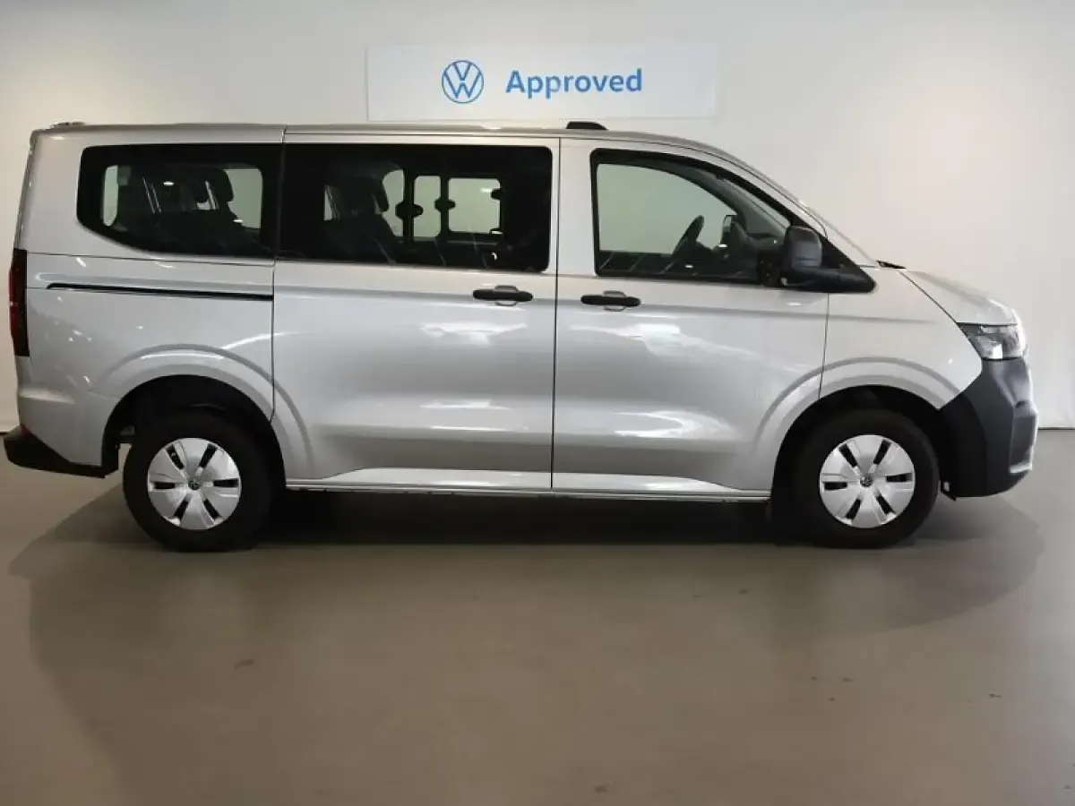 Usado VW Caravelle 150 CV (110 kW) 2025 Gris/plata Van