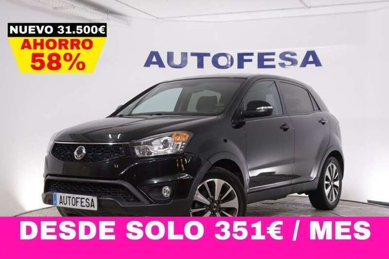Negro Usado 2015 Ssangyong Korando SUV | 13.250 € - Imagen 1/4