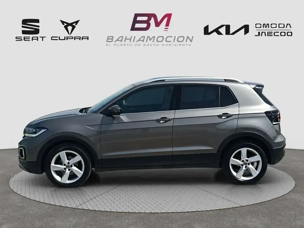 Usado VW T-Cross Sport 110 CV (80 kW) 2021 Gris SUV