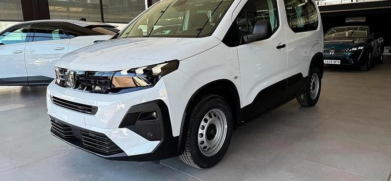 Nuevo Peugeot Rifter Business-Line 99 CV (72 kW) 2025 Pintura blanco icy Monovolumen