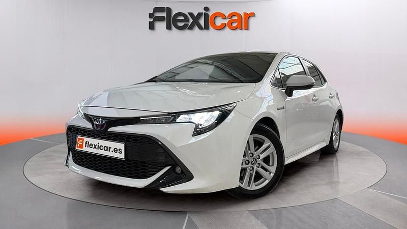Usado Toyota Corolla Active 122 CV (89 kW) 2021 Blanco Utilitario
