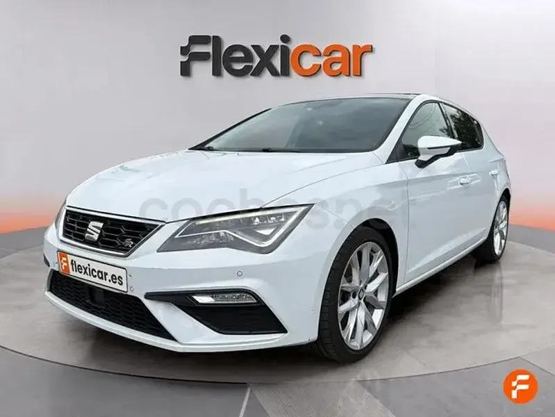 Usado Seat Leon FR 130 CV (95 kW) 2018 Blanco Berlina