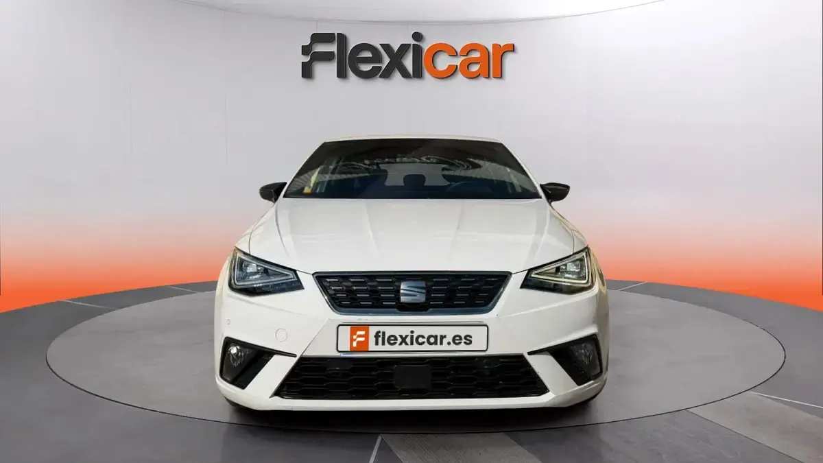 Usado Seat Ibiza 116 CV (85 kW) 2024 Blanco Utilitario
