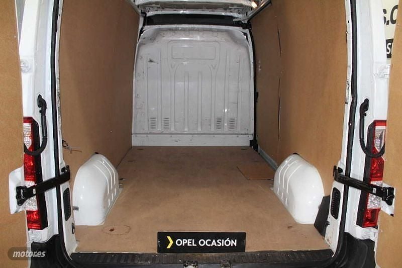 Usado Opel Movano 125 CV (91 kW) 2016 Blanco Van