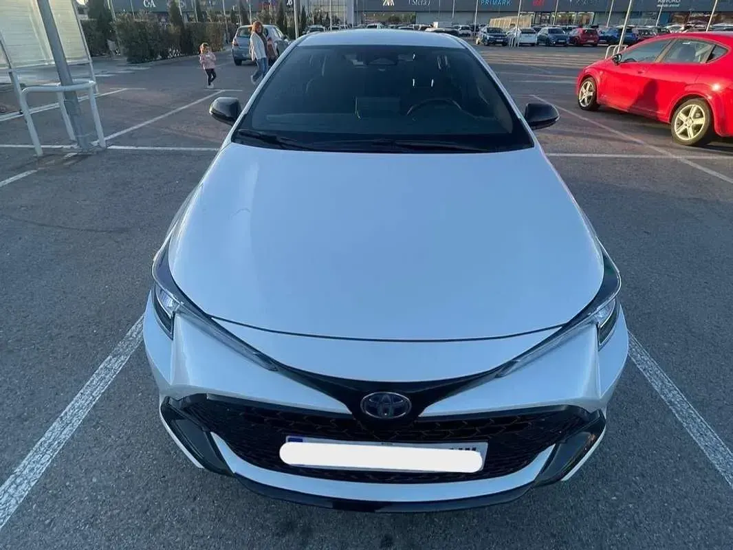 Usado Toyota Corolla Plus 140 CV (102 kW) 2023 Blanco Utilitario