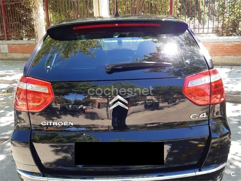 Usado Citroën C4 Picasso Exclusive 136 CV (100 kW) 2010 Negro Monovolumen