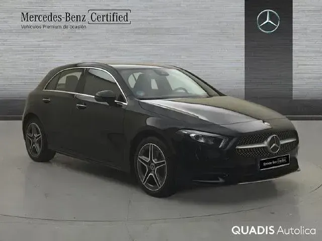 Usado Mercedes A250 218 CV (160 kW) 2022 Negro cosmos