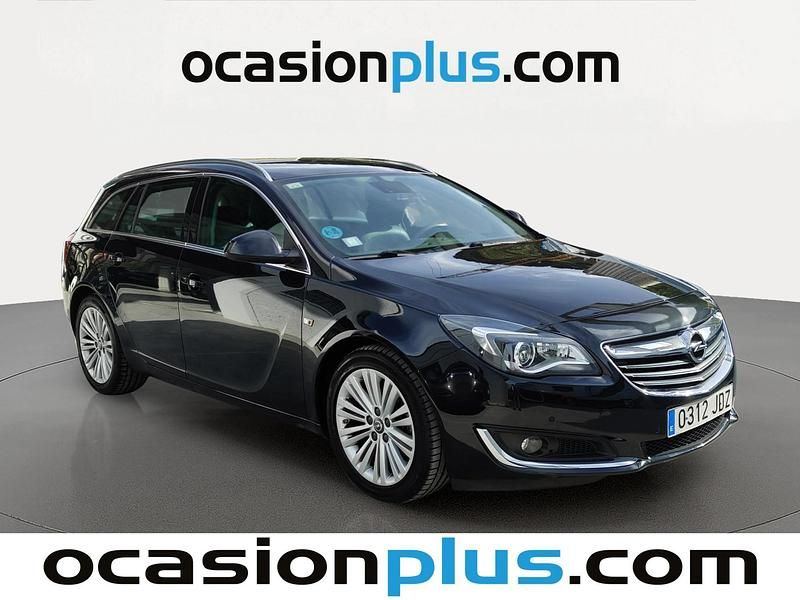 Usado Opel Insignia Excellence 170 CV (125 kW) 2015 Negro Familiar