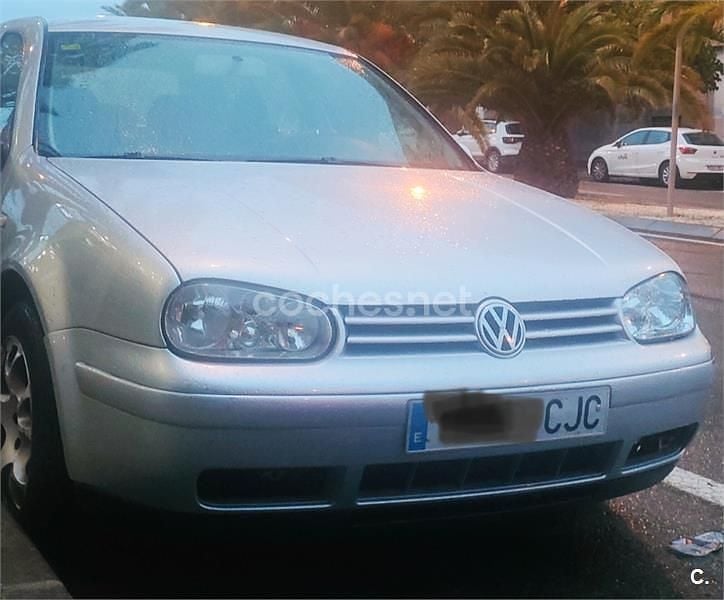 Gris / plata Usado 2003 VW Golf Berlina | 2599 € (Super precio) - Imagen 1/4