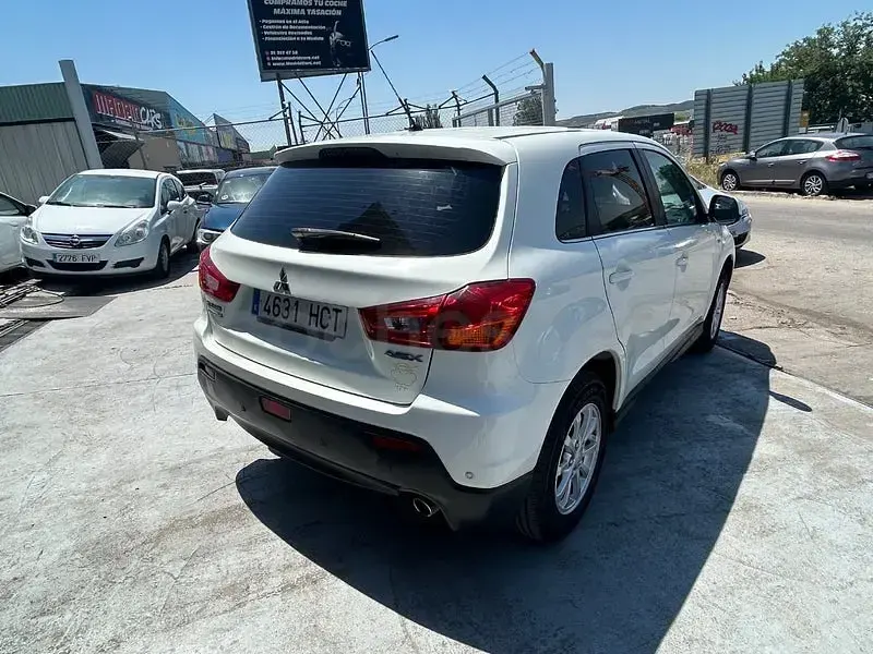 Usado Mitsubishi ASX 117 CV (86 kW) 2011 Blanco SUV