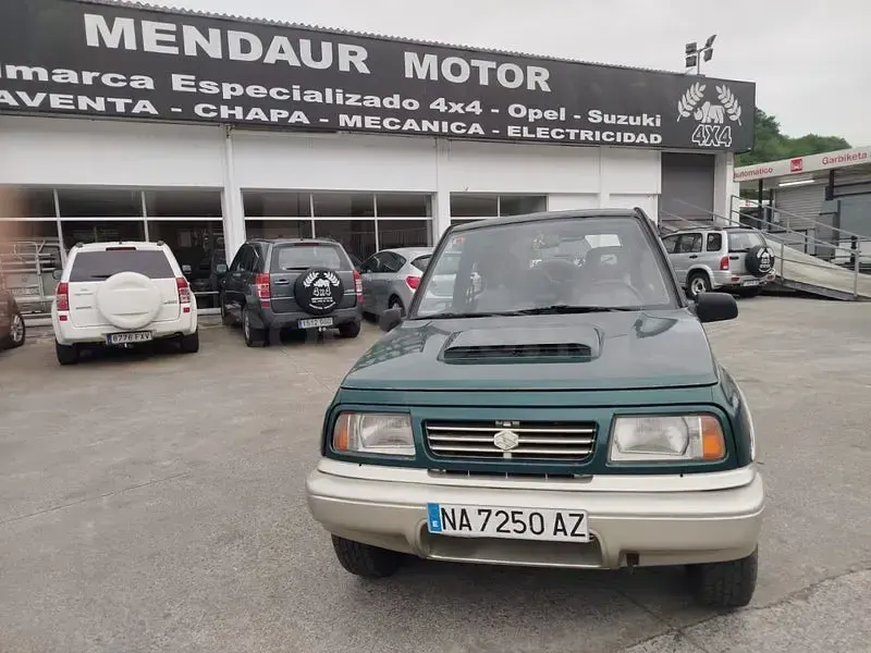 Usado Suzuki Vitara 75 CV (55 kW) 1999 Verde SUV