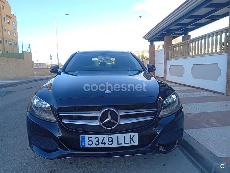 Usado Mercedes C200 136 CV (100 kW) 2016 Negro Berlina