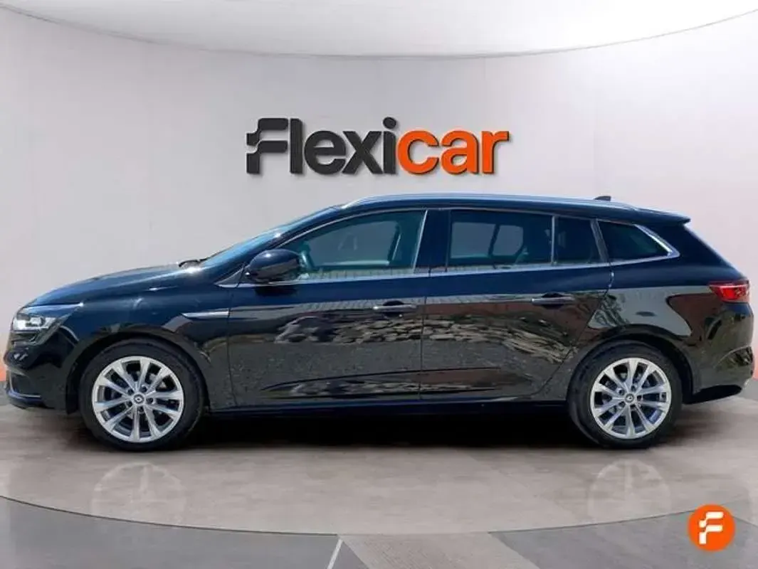 Usado Renault Mégane GrandTour Intens 140 CV (102 kW) 2020 Negro Familiar