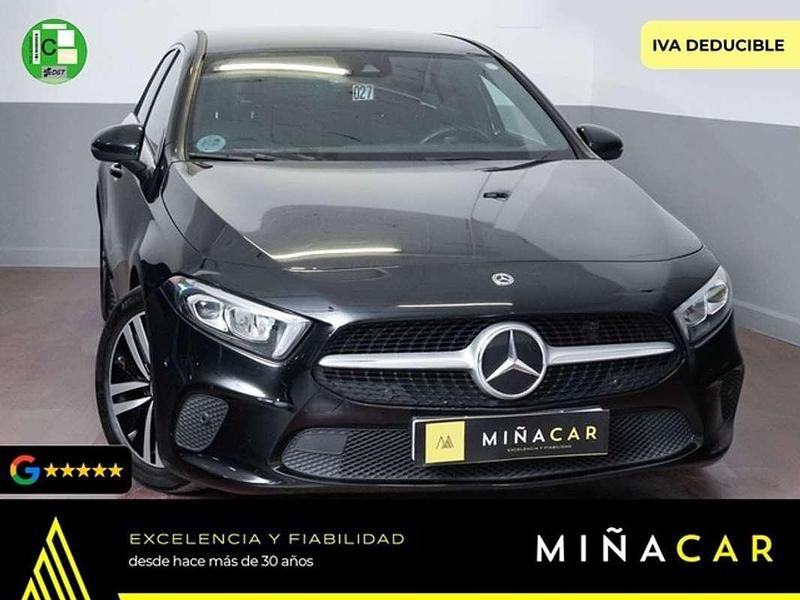 Negro Usado 2021 Mercedes A200 Utilitario | 22.455 € (Super precio) - Imagen 1/4