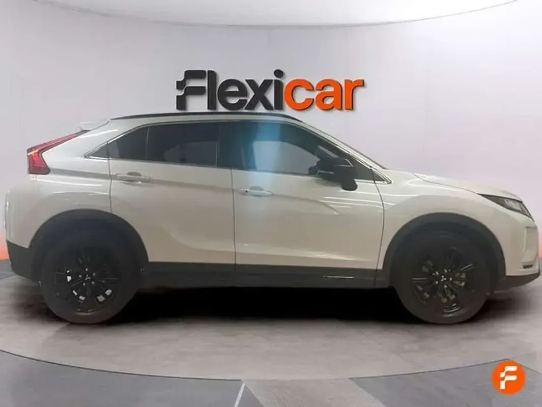 Usado Mitsubishi Eclipse Cross Edition 163 CV (119 kW) 2021 Blanco SUV