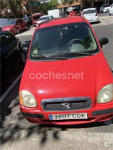 Usado Hyundai Atos GLS 55 CV (40 kW) 2003 Rojo Utilitario