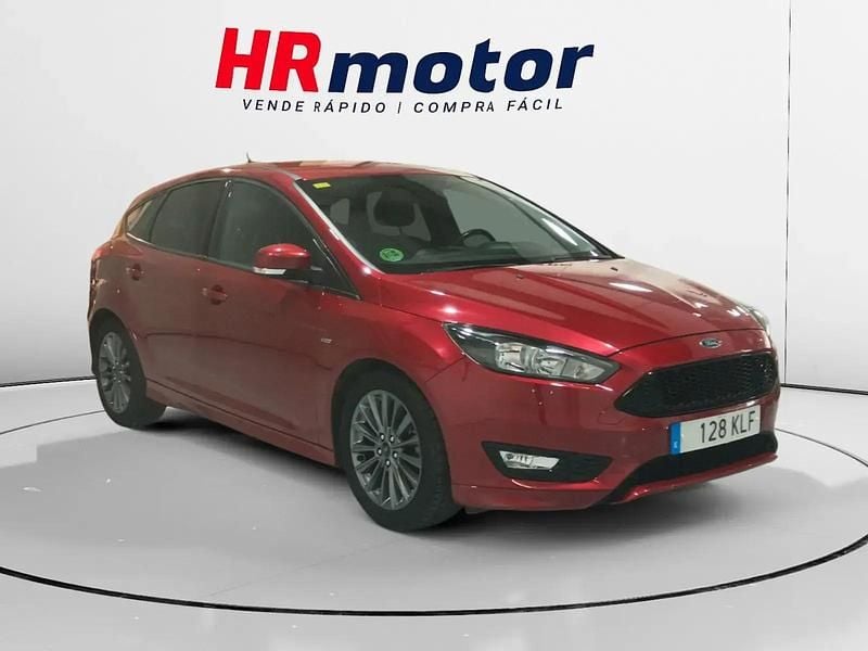 Usado 2018 Ford Focus ST-Line | 12.410 € (Caro) - Imagen 1/4