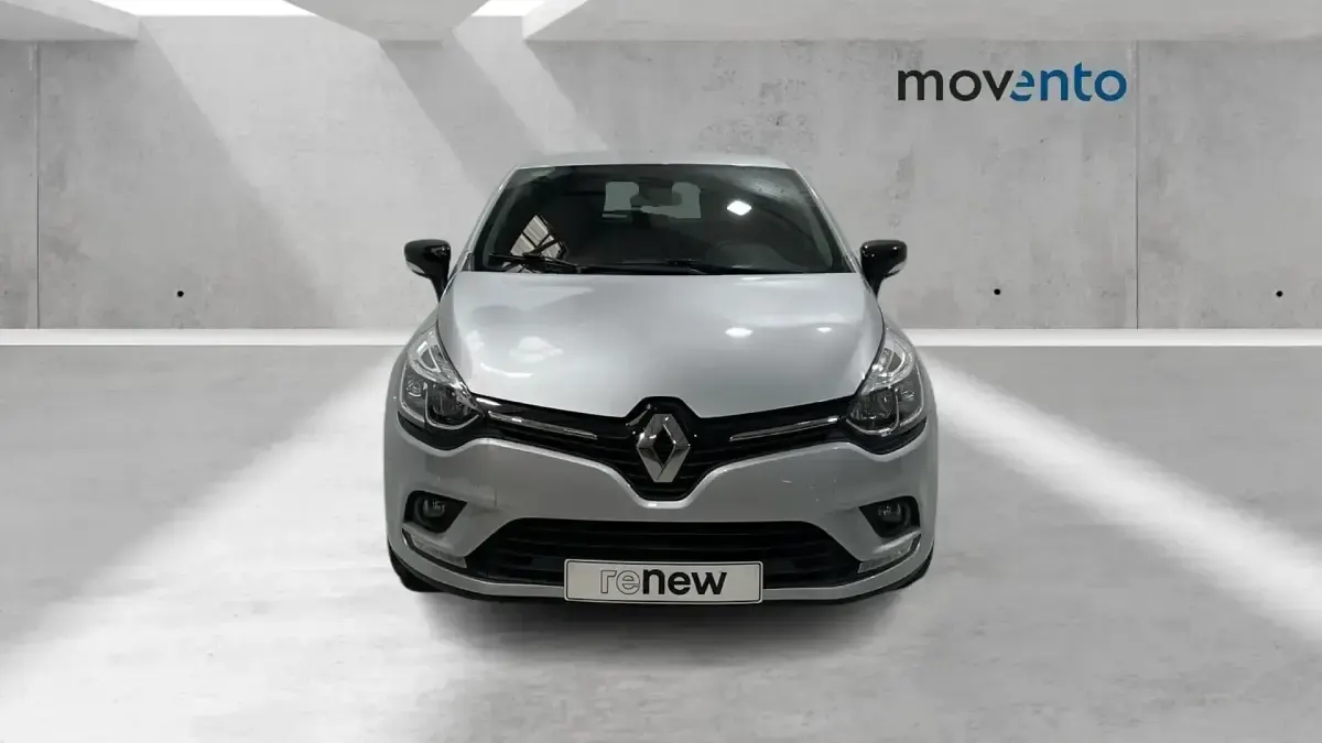 Usado Renault Clio LIMITED 90 CV (66 kW) 2019 Gris