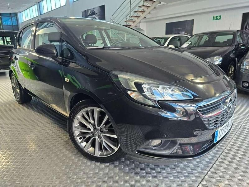 Usado Opel Corsa Selective 95 CV (69 kW) 2015 Negro Utilitario