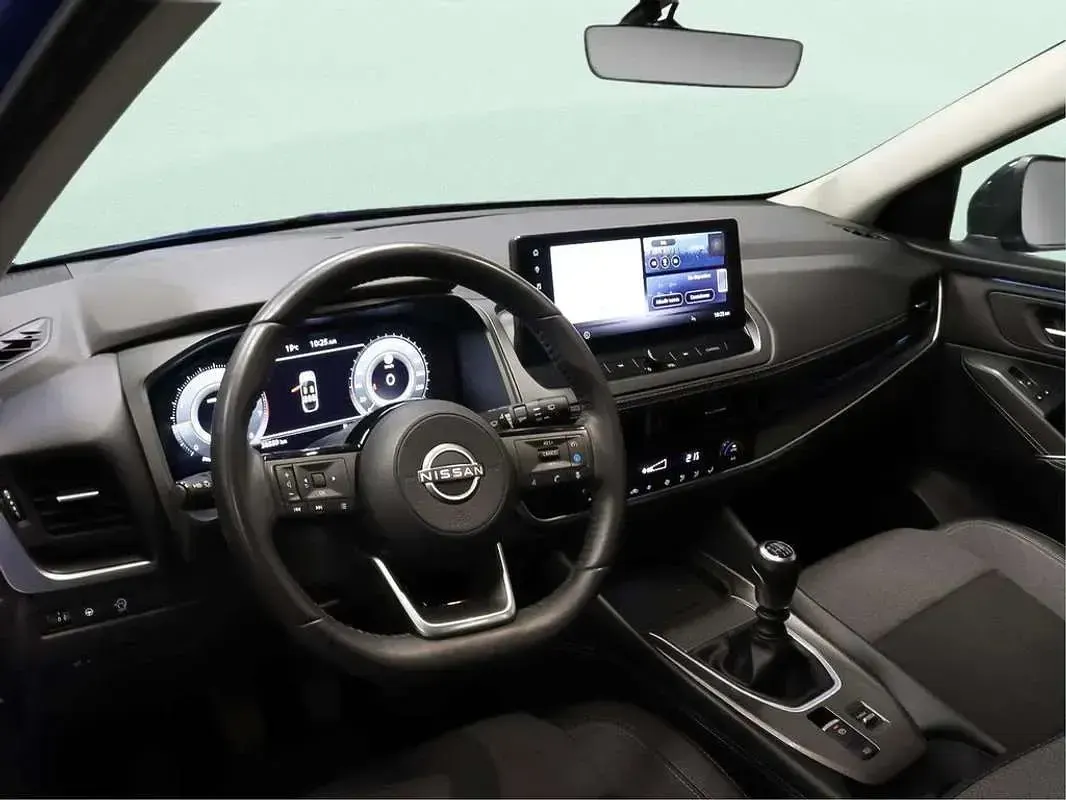 Begagnad Nissan Qashqai N-Connecta 158 HK (116 kW) 2024 Blå SUV
