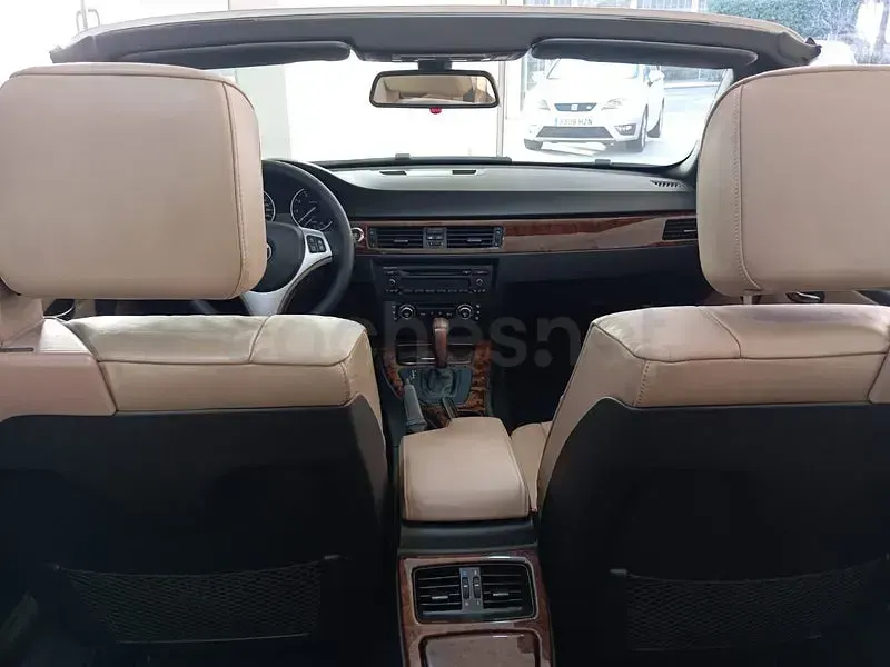 Occasion BMW 320 Cabriolet 170 ch (125 kW) 2009 Beige Cabriolet