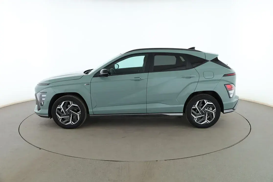 Usado Hyundai Kona N Line 141 CV (103 kW) 2025 Verde SUV
