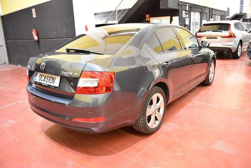 Brugt Skoda Octavia Ambition 110 HK (80 kW) 2017 Sølv Hatchback