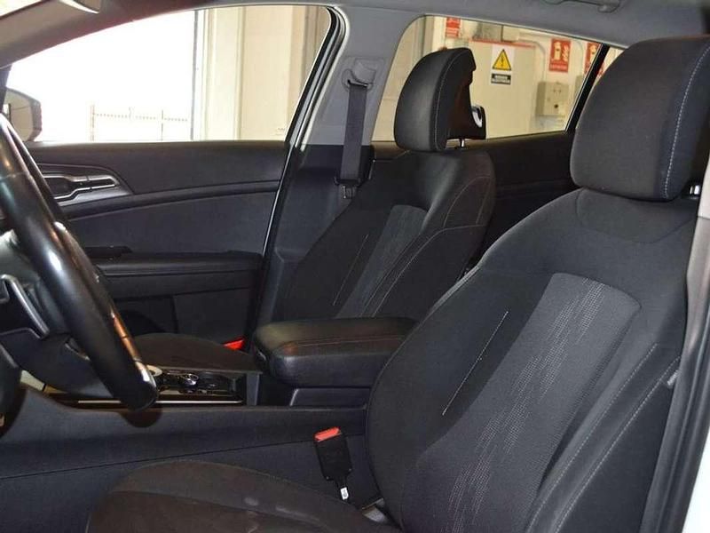 Usado Kia Sportage 268 CV (197 kW) 2023 Blanco SUV