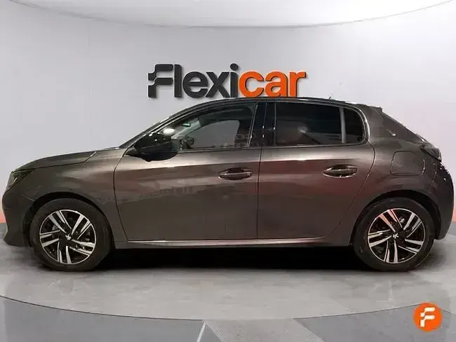 Usado Peugeot 208 GT 130 CV (95 kW) 2022 Gris Utilitario