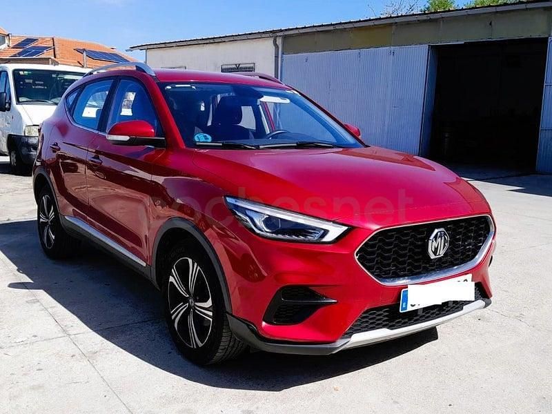 Usado MG ZS Comfort 106 CV (77 kW) 2022 Granate SUV
