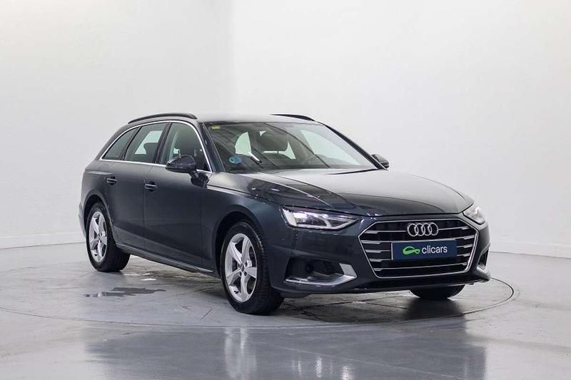 Usado Audi A4 Advanced 163 CV (119 kW) 2019 Azul Familiar