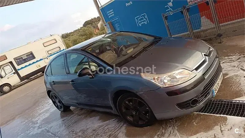 Usado Citroën C4 110 CV (80 kW) 2007 Gris / plata Berlina