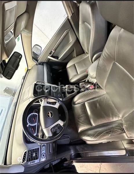 Usado Chevrolet Captiva LT 150 CV (110 kW) 2007 Negro SUV