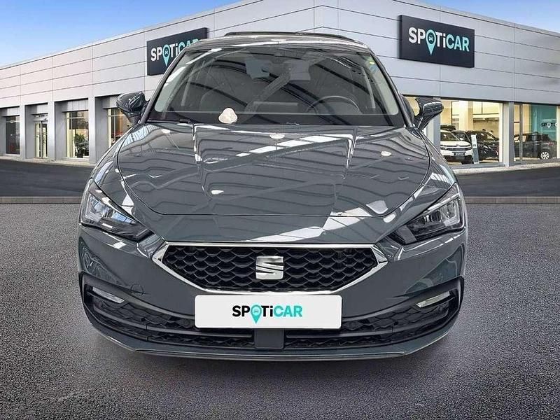 Usado Seat Leon Style 116 CV (85 kW) 2025 Gris Utilitario