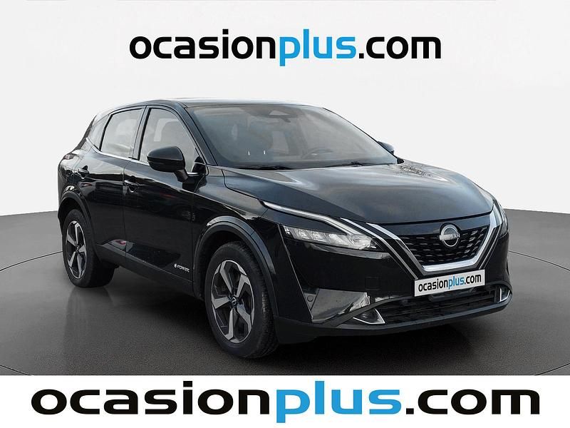 Usado Nissan Qashqai Acenta 190 HP (139 kW) 2024 Preto SUV