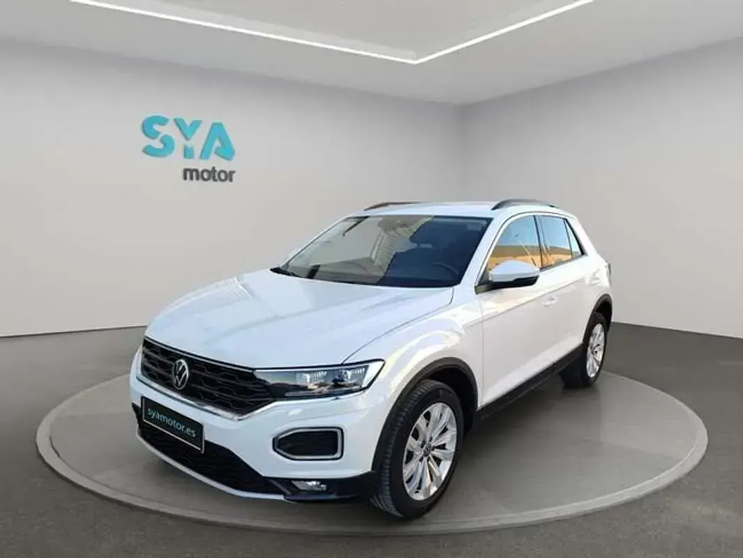 Usado VW T-Roc Advance 110 CV (80 kW) 2022 Blanco SUV