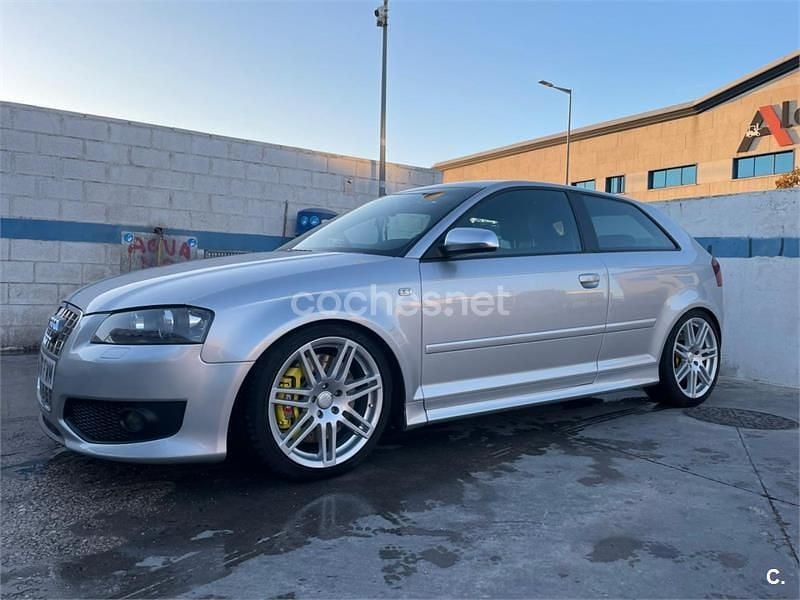 Usado Audi S3 265 CV (194 kW) 2007 Gris / plata Berlina