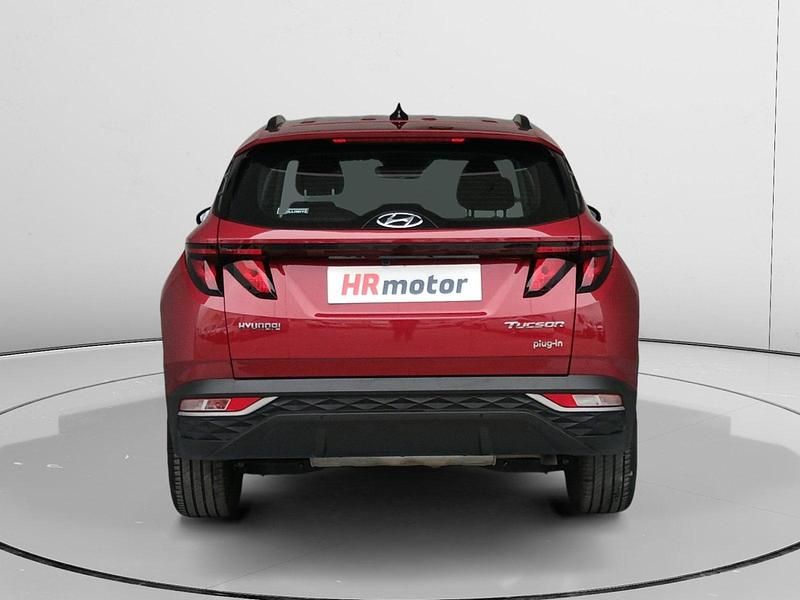 Usado Hyundai Tucson Style 232 CV (170 kW) 2022 Rojo SUV