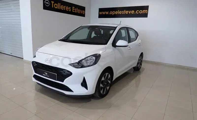 Używany Hyundai i10 67 KM (49 kW) 2024 Biały Hatchback