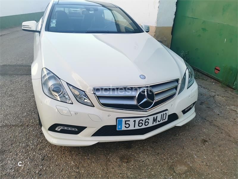 Usado Mercedes E250 204 CV (150 kW) 2010 Blanco Coupe