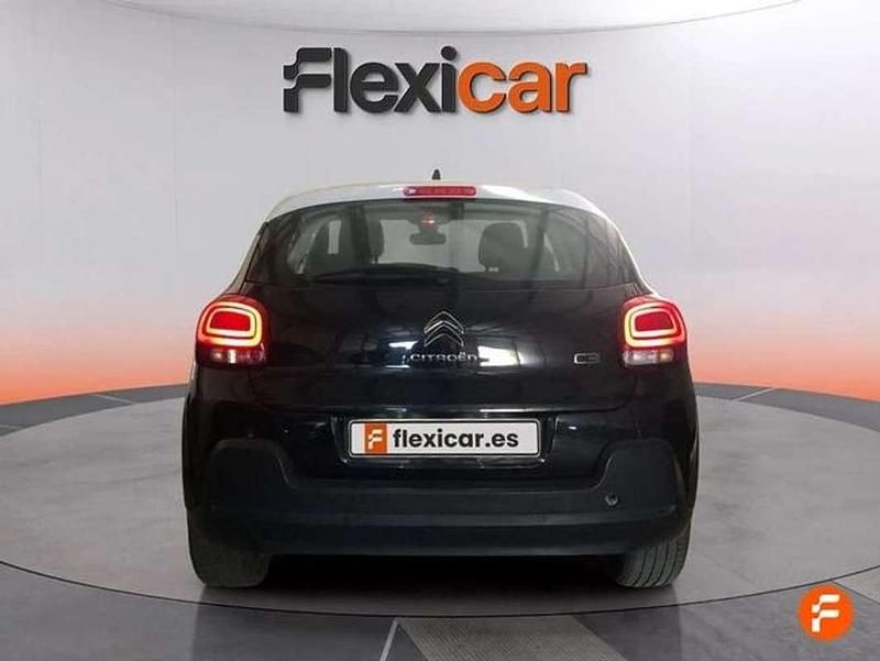 Usado Citroën C3 Feel 82 CV (60 kW) 2022 Negro Utilitario