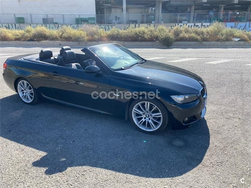 Usado BMW 320 Cabriolet 177 CV (130 kW) 2009 Negro Descapotable