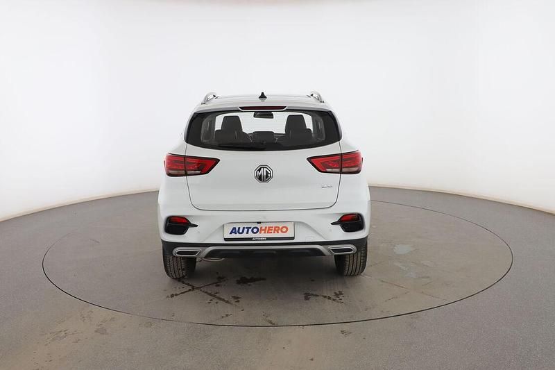 Usado MG ZS Luxury 110 CV (80 kW) 2022 Blanco SUV