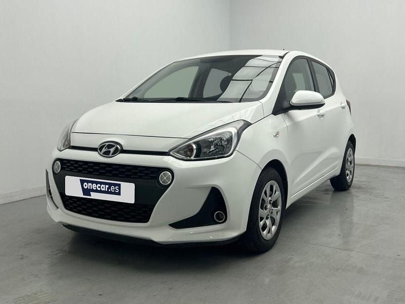 Usado Hyundai i10 67 CV (49 kW) 2018 Blanco Utilitario