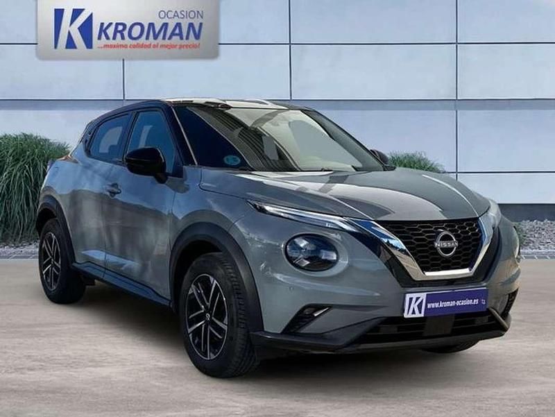 Usado Nissan Juke N-Connecta 114 CV (83 kW) 2025 Gris / plata SUV