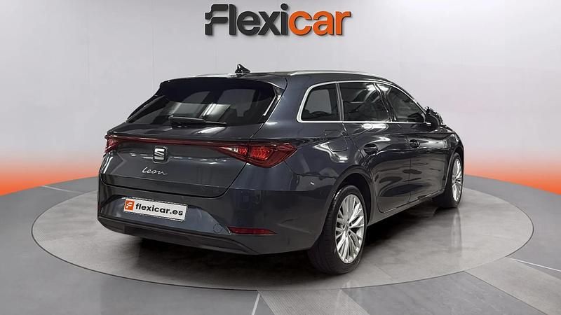 Usado Seat Leon XCELLENCE 150 CV (110 kW) 2021 Gris Familiar